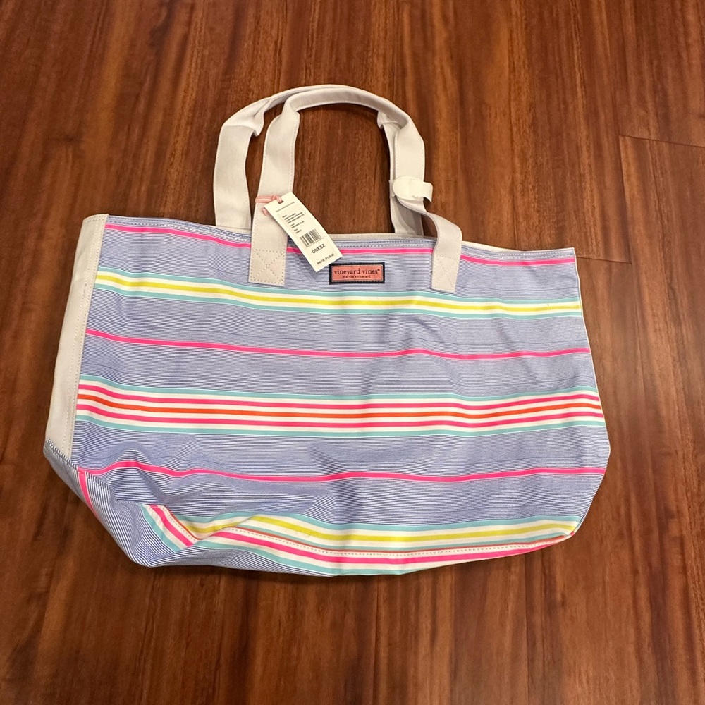 Vineyard Vines NWT Breaker Blue Tote